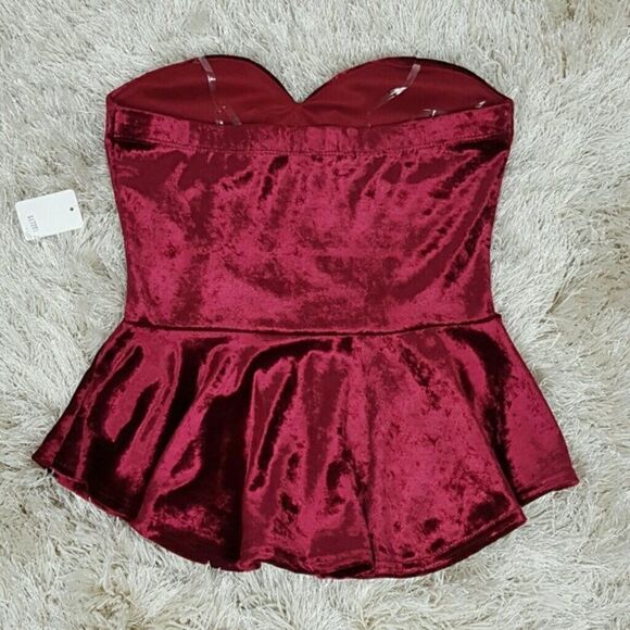 Women's Strapless Velvet Blouse Top Whimsigoth - Picture 2 of 3